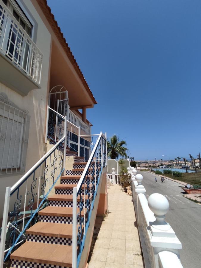 Confortable Apartamento Con Vistas Al Mar Torrevieja Exterior photo